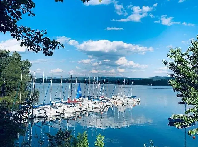 Nad Jeziorem-wodnik 1 Holiday home Zarzecze (Silesia)