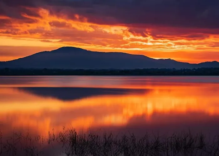 Nad Jeziorem-wodnik 1