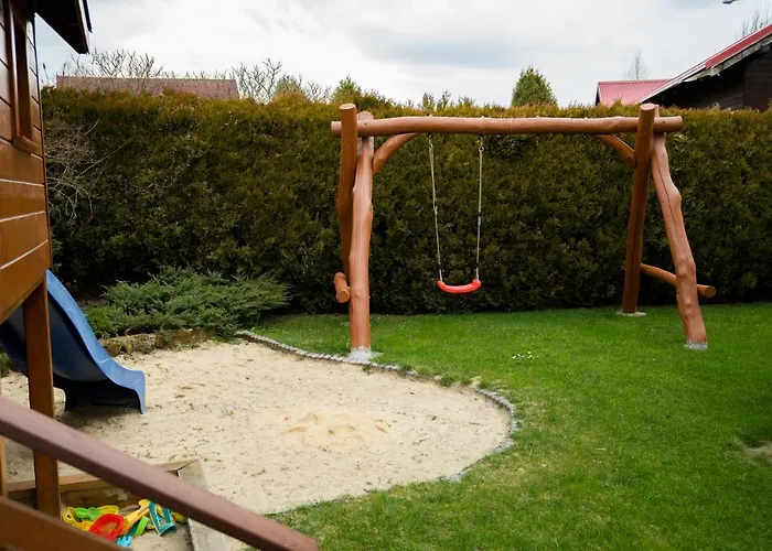 Nad Jeziorem-wodnik 1 Holiday home *