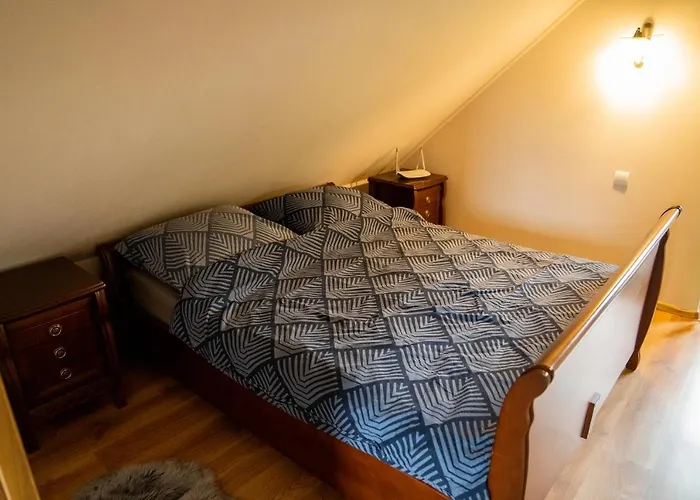 Nad Jeziorem-wodnik 1